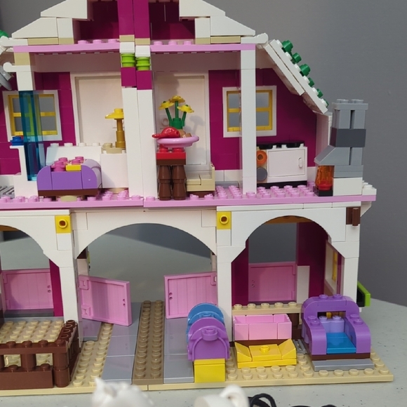 Lego Sunshine Ranch Building Set - Picture 11 of 16